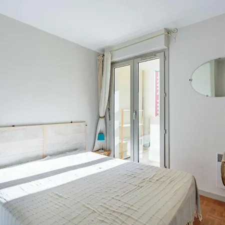 Appartement Biarritz, 3 Pieces, 6 Personnes - Fr-1-3-406 *