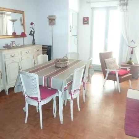 Biarritz, 3 Pieces, 6 Personnes - Fr-1-3-406 Biarritz